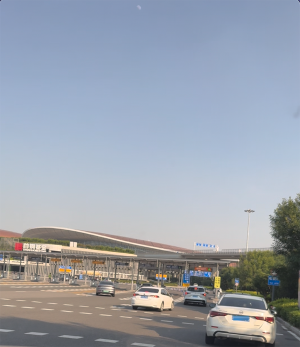 大興機(jī)場停車貴不貴？教你3個省錢妙招